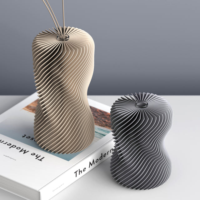 Squeeze Vase_H180
